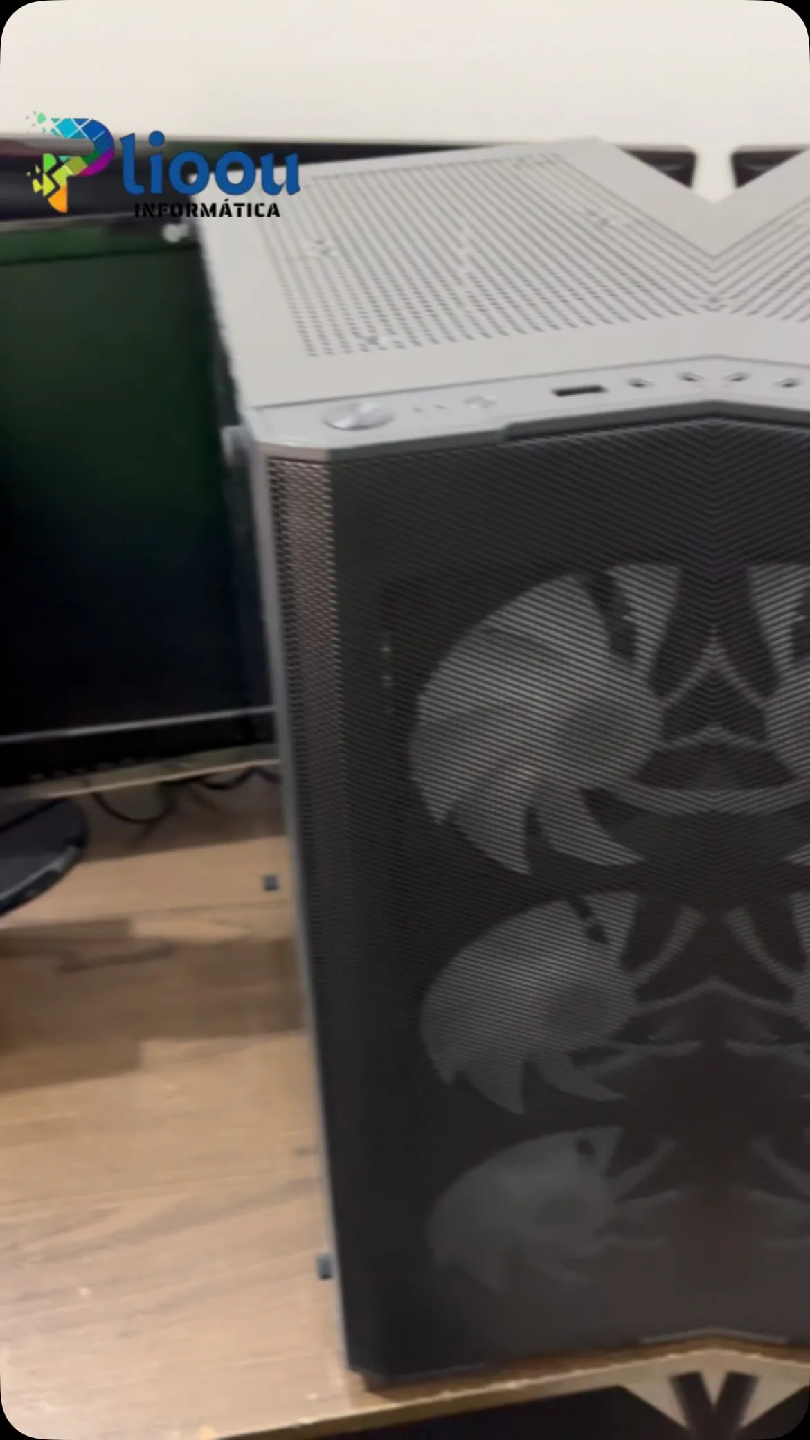 Registro de computador gamer montado pela Plioou